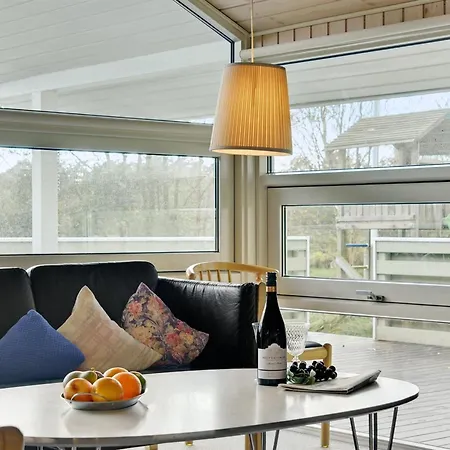 Nanne - 1km From The Sea By Interhome Nyaraló *